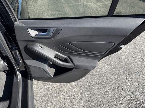 Ford Focus T EcoBoost Zetec - U643