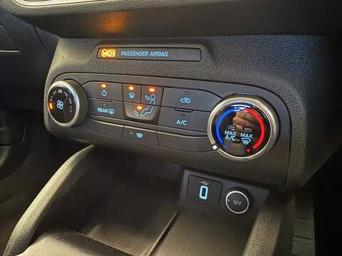 Ford Focus T EcoBoost Zetec - U643