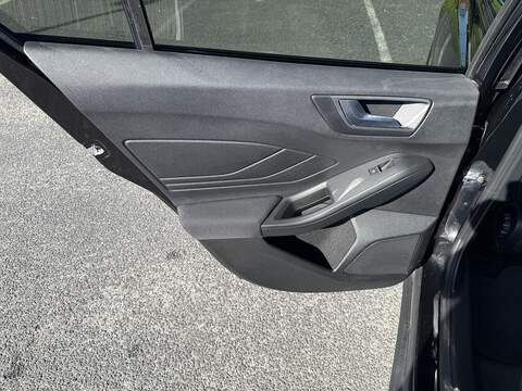 Ford Focus T EcoBoost Zetec - U643