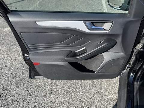 Ford Focus T EcoBoost Zetec - U643