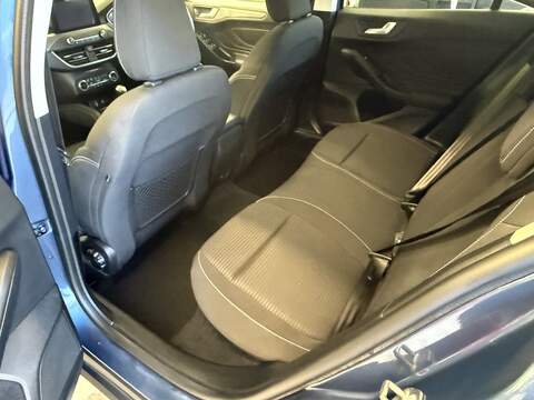 Ford Focus T EcoBoost Titanium - U649