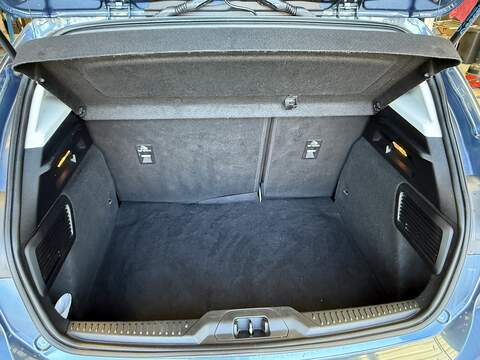 Ford Focus T EcoBoost Titanium - U649