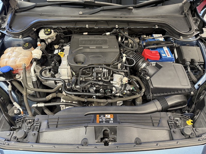 Ford Focus T EcoBoost Titanium - U649