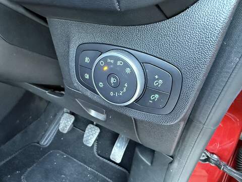 Ford Fiesta T EcoBoost Vignale - U658