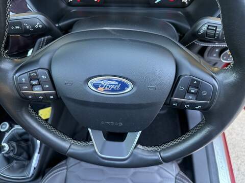 Ford Fiesta T EcoBoost Vignale - U658