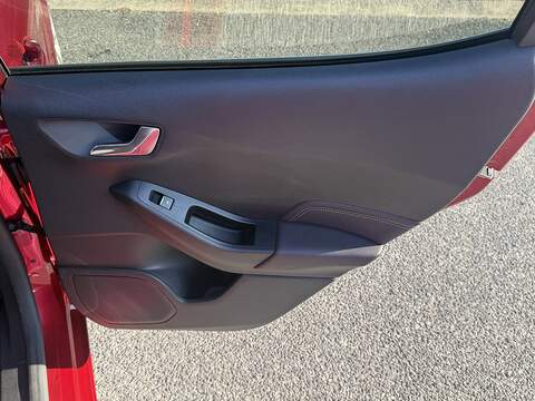 Ford Fiesta T EcoBoost Vignale - U658