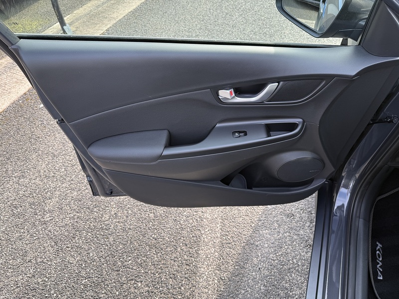 Hyundai KONA h-GDi Ultimate - U661