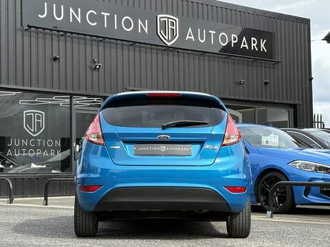 Ford Fiesta T EcoBoost Zetec Blue Edition - U662