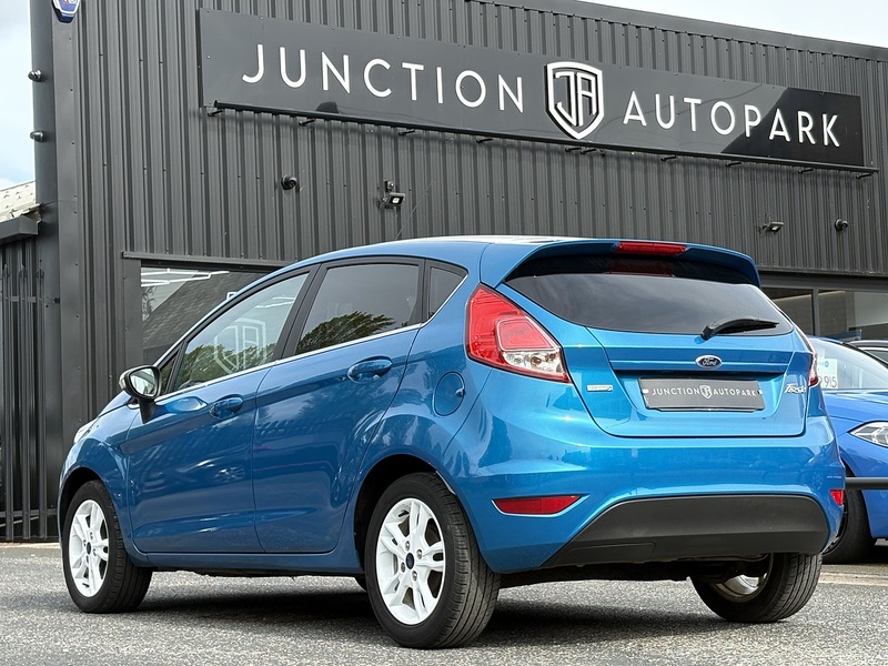 Ford Fiesta T EcoBoost Zetec Blue Edition - U662