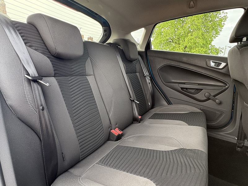 Ford Fiesta T EcoBoost Zetec Blue Edition - U662