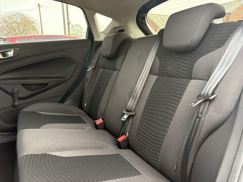 Ford Fiesta T EcoBoost Zetec Blue Edition - U662