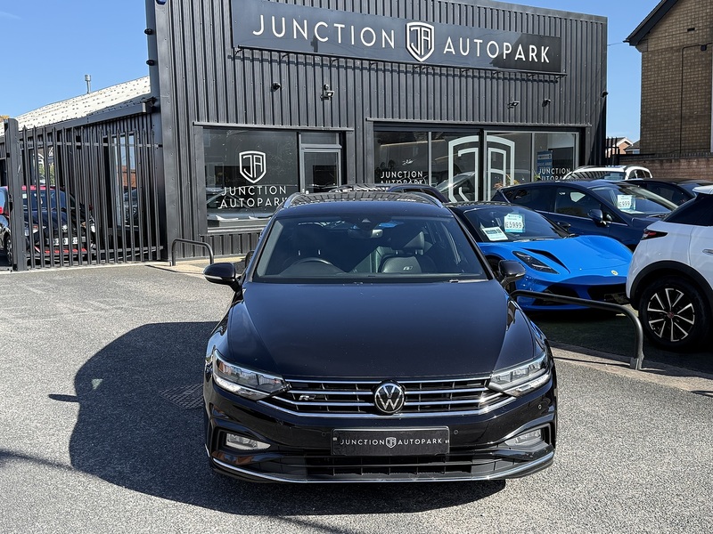 Volkswagen Passat TDI EVO R-Line - U667