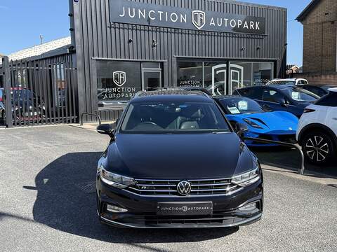 Volkswagen Passat TDI EVO R-Line - U667