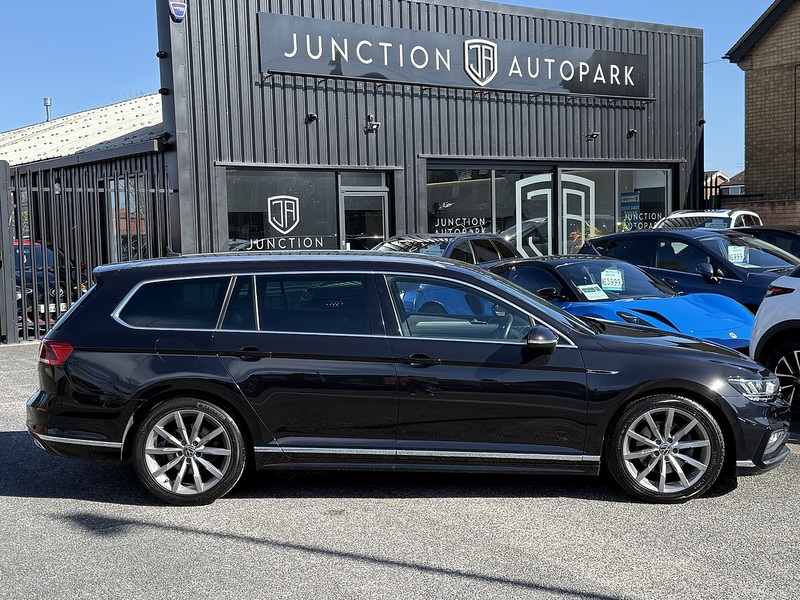 Volkswagen Passat TDI EVO R-Line - U667