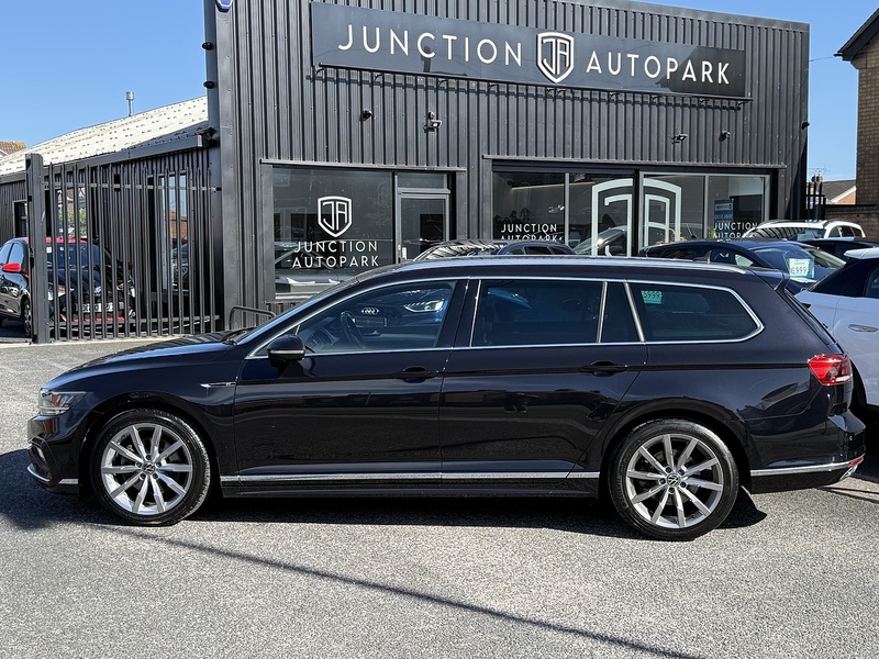 Volkswagen Passat TDI EVO R-Line - U667