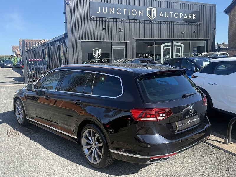 Volkswagen Passat TDI EVO R-Line - U667