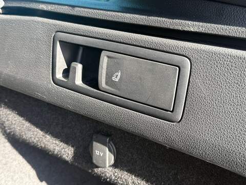 Volkswagen Passat TDI EVO R-Line - U667