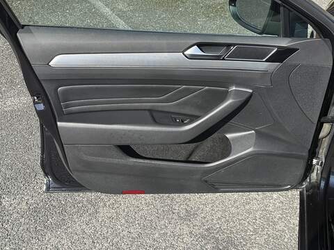 Volkswagen Passat TDI EVO R-Line - U667