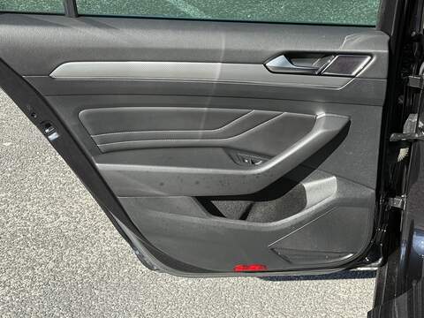 Volkswagen Passat TDI EVO R-Line - U667