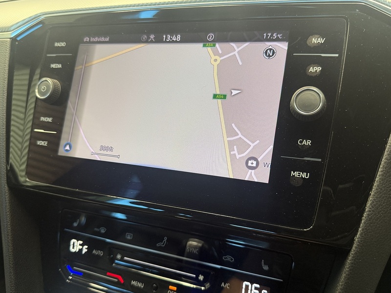 Volkswagen Passat TDI EVO R-Line - U667