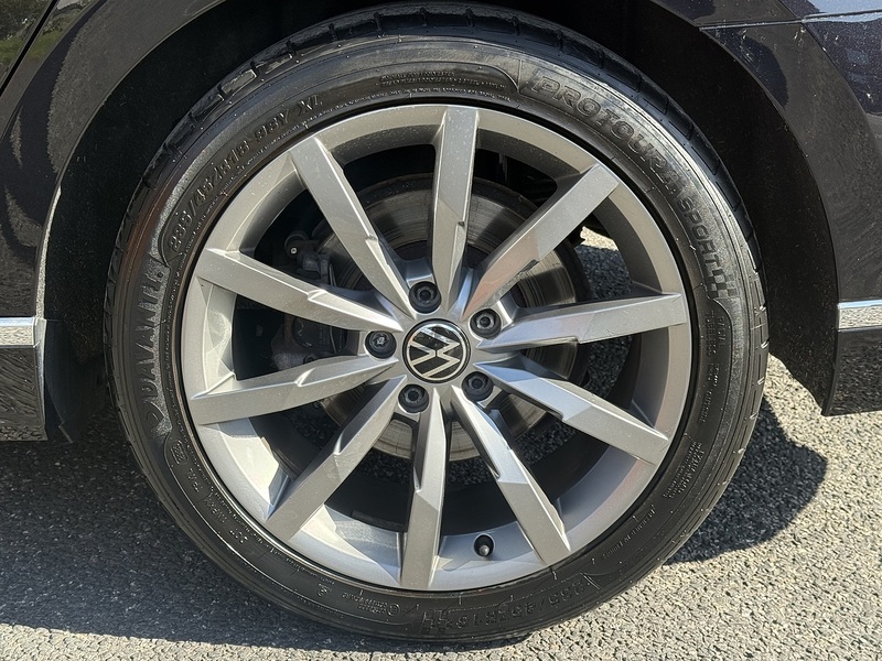 Volkswagen Passat TDI EVO R-Line - U667