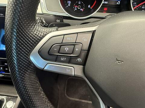 Volkswagen Passat TDI EVO R-Line - U667