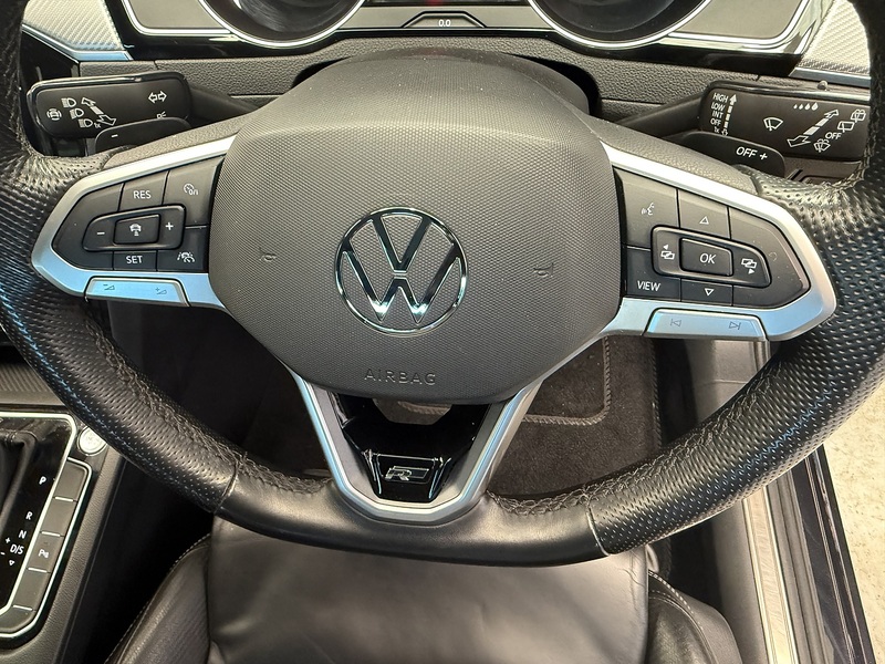 Volkswagen Passat TDI EVO R-Line - U667