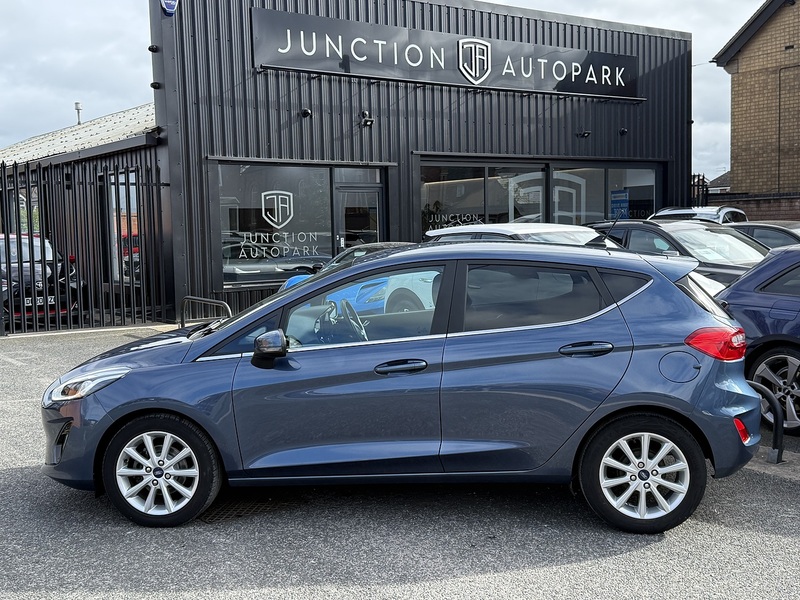 Ford Fiesta T EcoBoost MHEV Titanium - U668