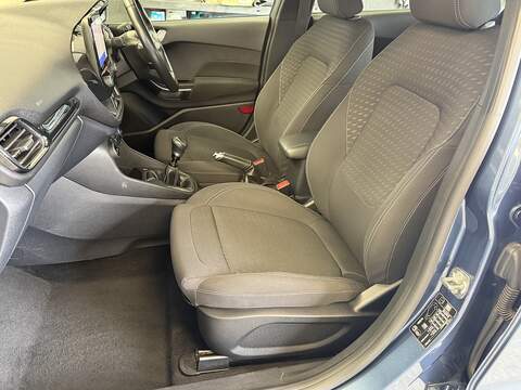 Ford Fiesta T EcoBoost MHEV Titanium - U668