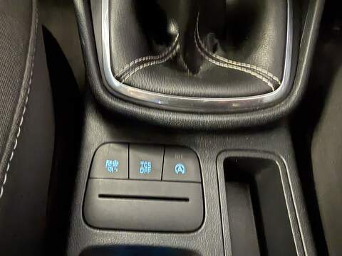 Ford Fiesta T EcoBoost MHEV Titanium - U668