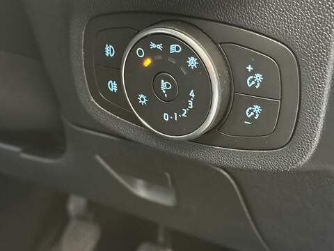 Ford Fiesta T EcoBoost MHEV Titanium - U668