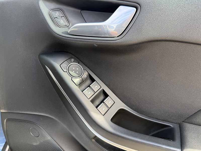 Ford Fiesta T EcoBoost MHEV Titanium - U668