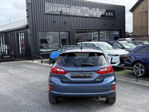 Ford Fiesta T EcoBoost MHEV Titanium - U668