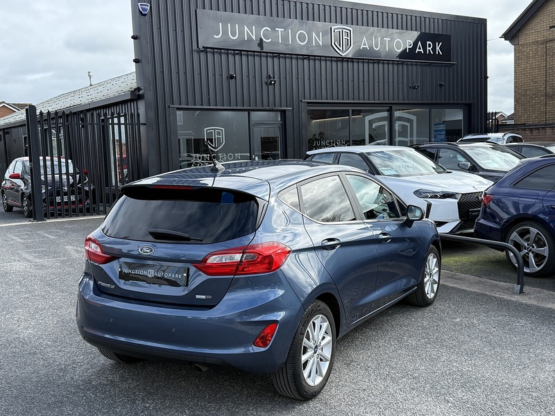 Ford Fiesta T EcoBoost MHEV Titanium - U668