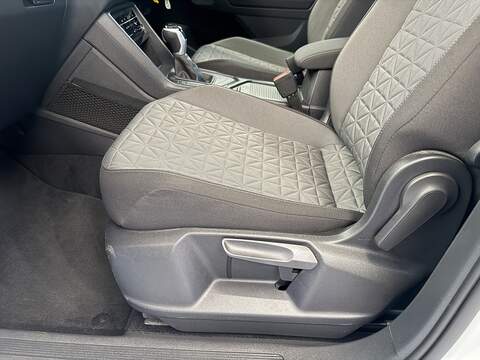 Volkswagen Tiguan TSI Life - U669