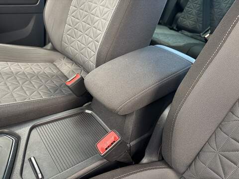 Volkswagen Tiguan TSI Life - U669