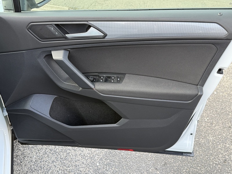 Volkswagen Tiguan TSI Life - U669
