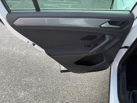 Volkswagen Tiguan TSI Life - U669