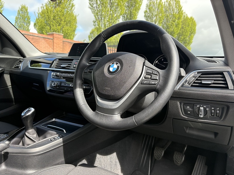 BMW 1 Series 116d Sport - U679