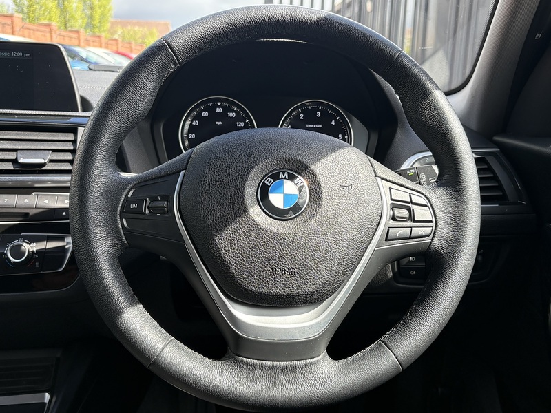 BMW 1 Series 116d Sport - U679