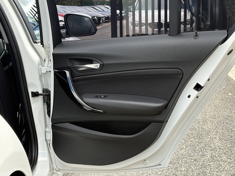 BMW 1 Series 116d Sport - U679
