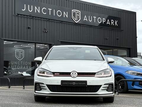 Volkswagen Golf TSI GTI Performance - U680