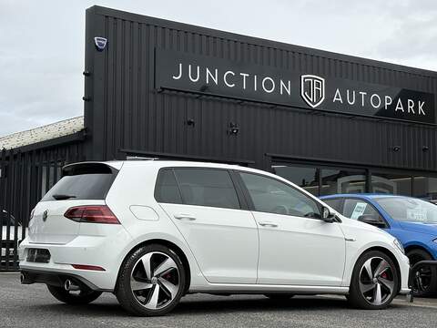 Volkswagen Golf TSI GTI Performance - U680