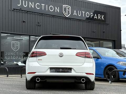 Volkswagen Golf TSI GTI Performance - U680