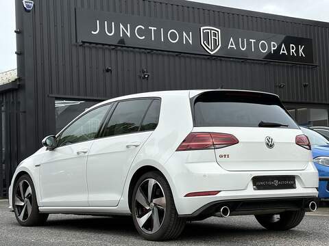 Volkswagen Golf TSI GTI Performance - U680