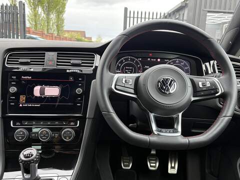 Volkswagen Golf TSI GTI Performance - U680