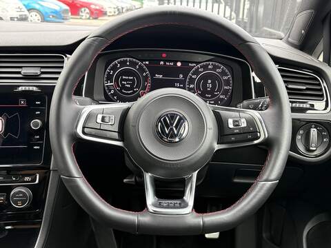 Volkswagen Golf TSI GTI Performance - U680