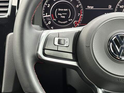 Volkswagen Golf TSI GTI Performance - U680