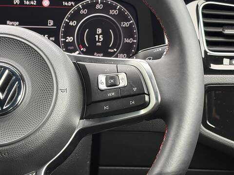 Volkswagen Golf TSI GTI Performance - U680