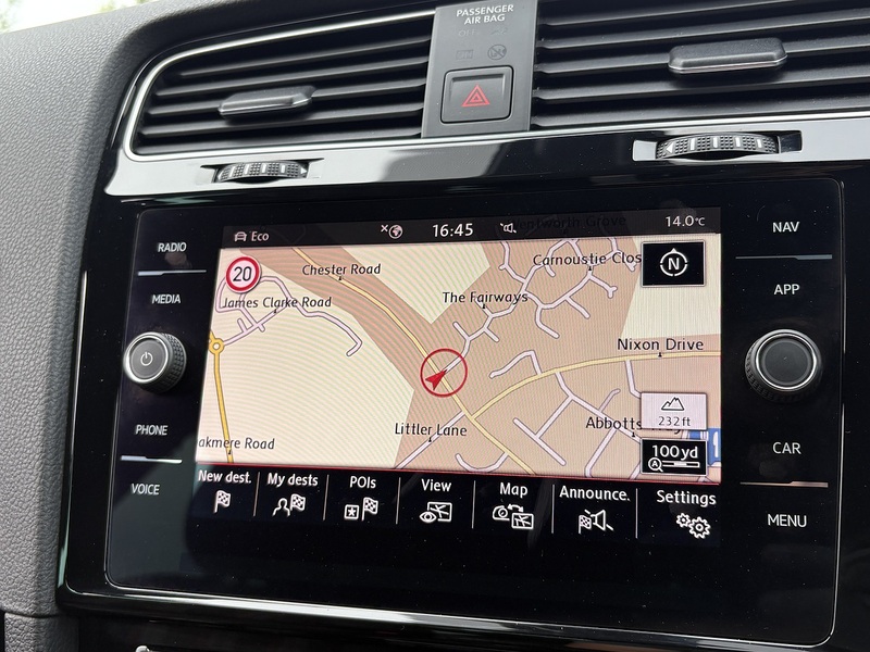 Volkswagen Golf TSI GTI Performance - U680